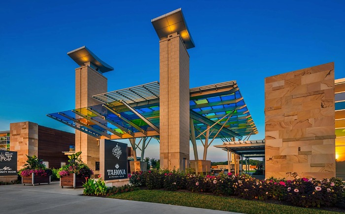 Summit Park Pavilion in Ohio, USA